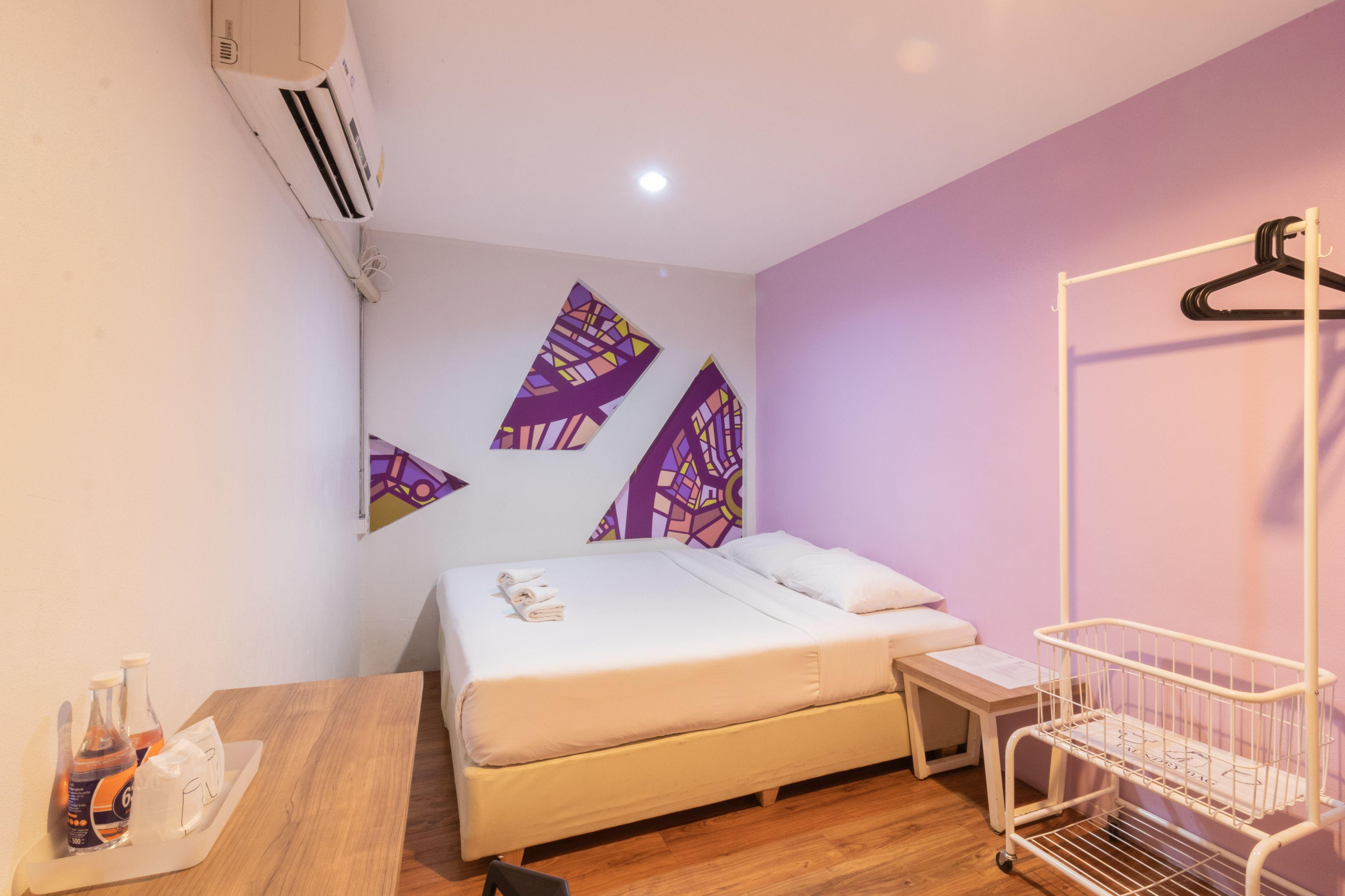 63 Bangkok Hotel Extérieur photo